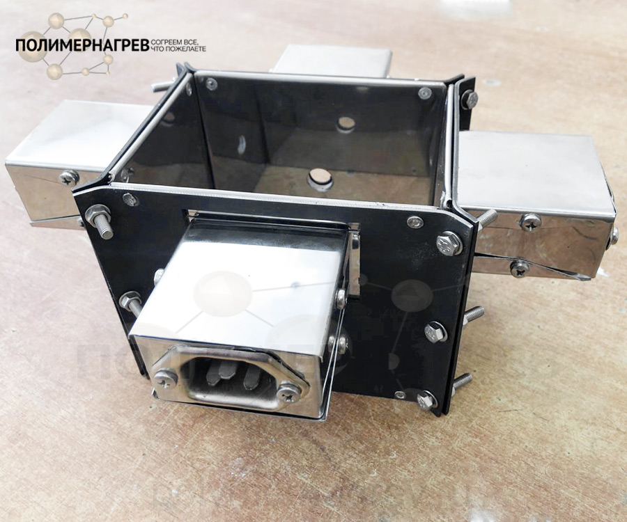 Плоский нагреватель рамочный из 4 нагревателей с прижимными пластинами фото Полимернагрев
